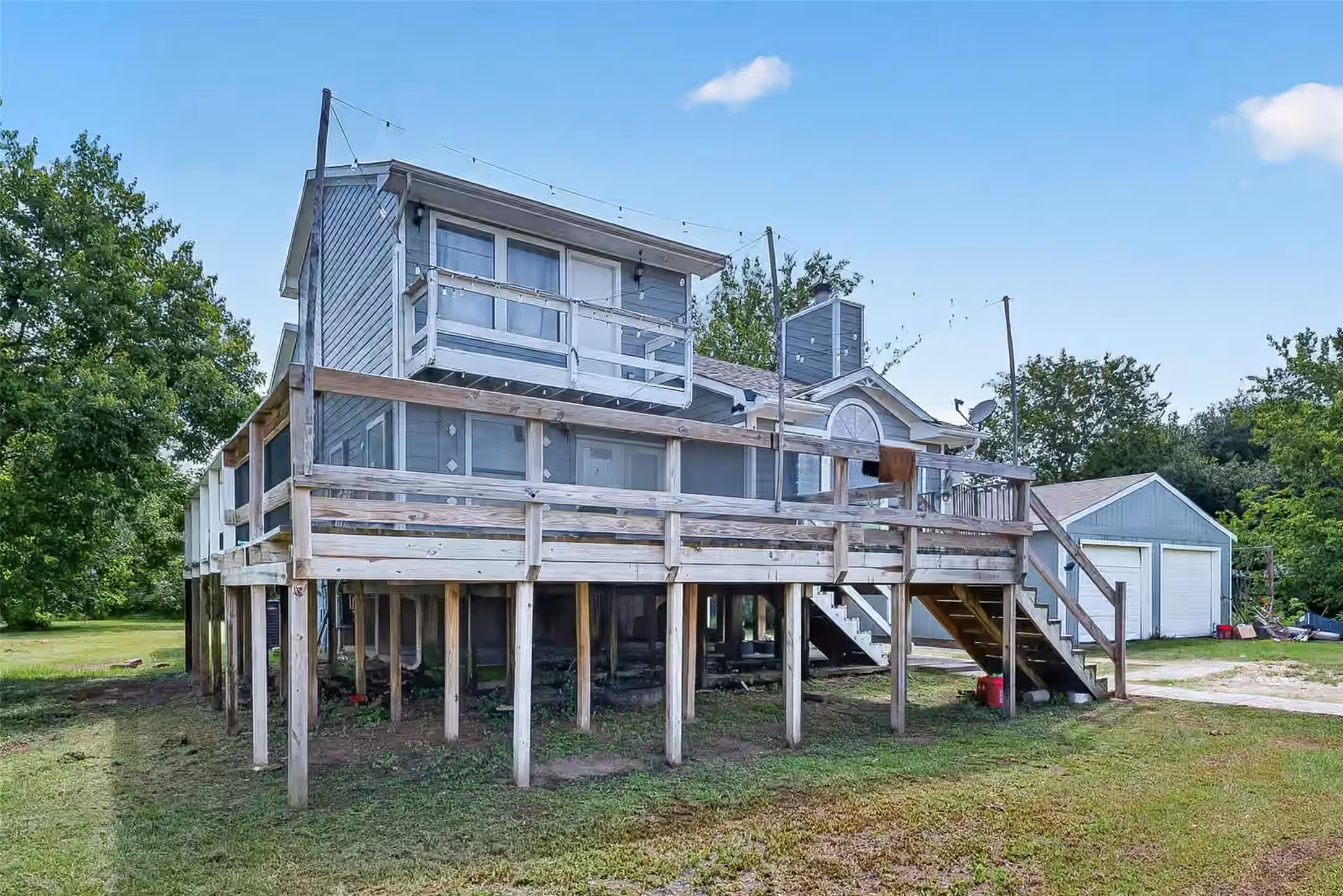 Photo of 5527 County Road 155 X77511, Alvin, TX