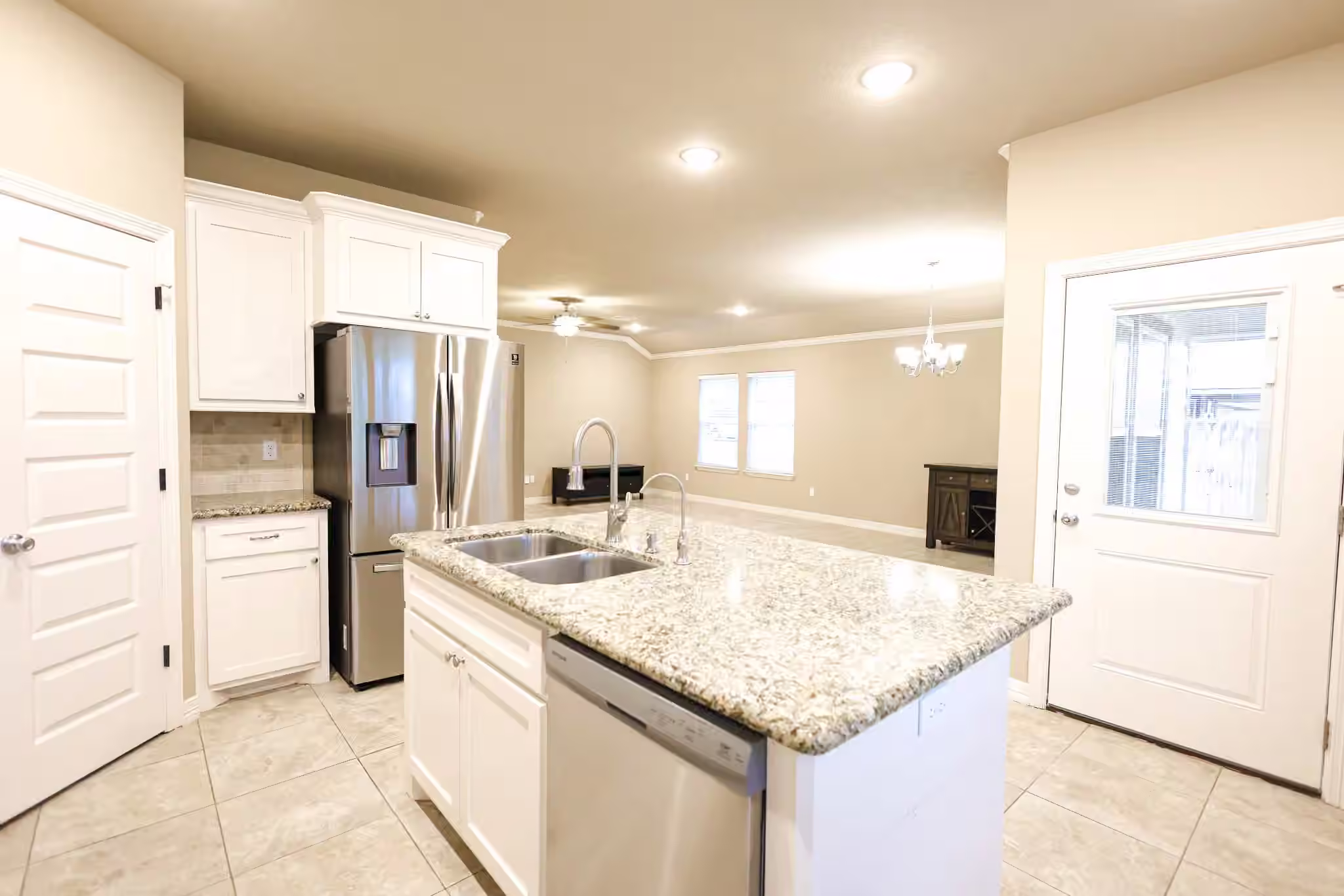 Photo 5 of 62 Nelson Court, Jones Creek, TX