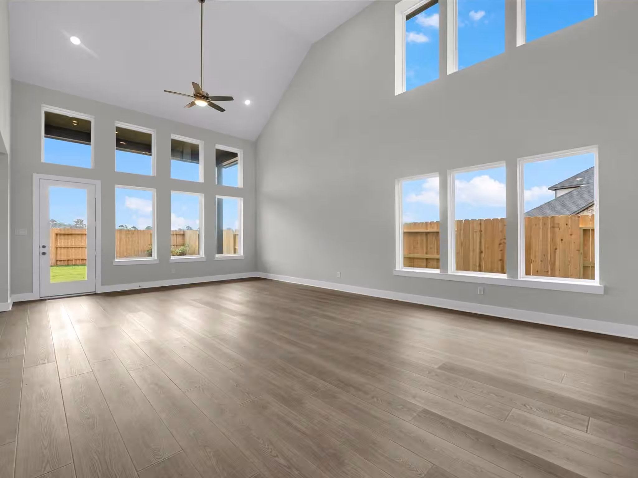 Photo 6 of 22618 Ruby Forest Road, Tomball, TX