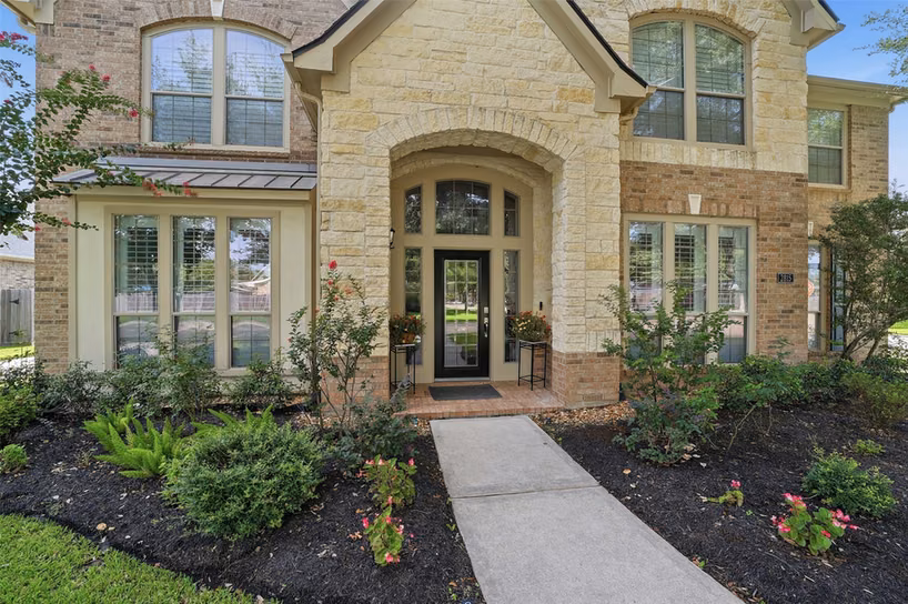Photo 2 of 2815 Golden Larch Drive, Katy, TX
