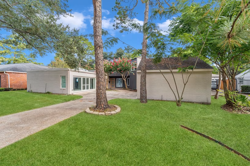 Photo of 10722 Ella Lee Lane, Houston, TX 77042
