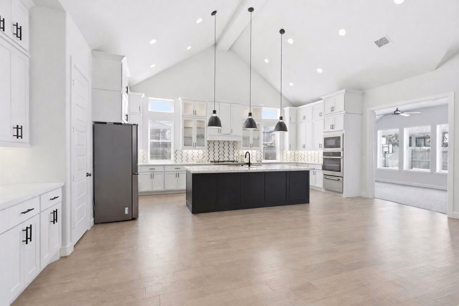 Photo 7 of 24515 Green Buffalograss Trail, Katy, TX