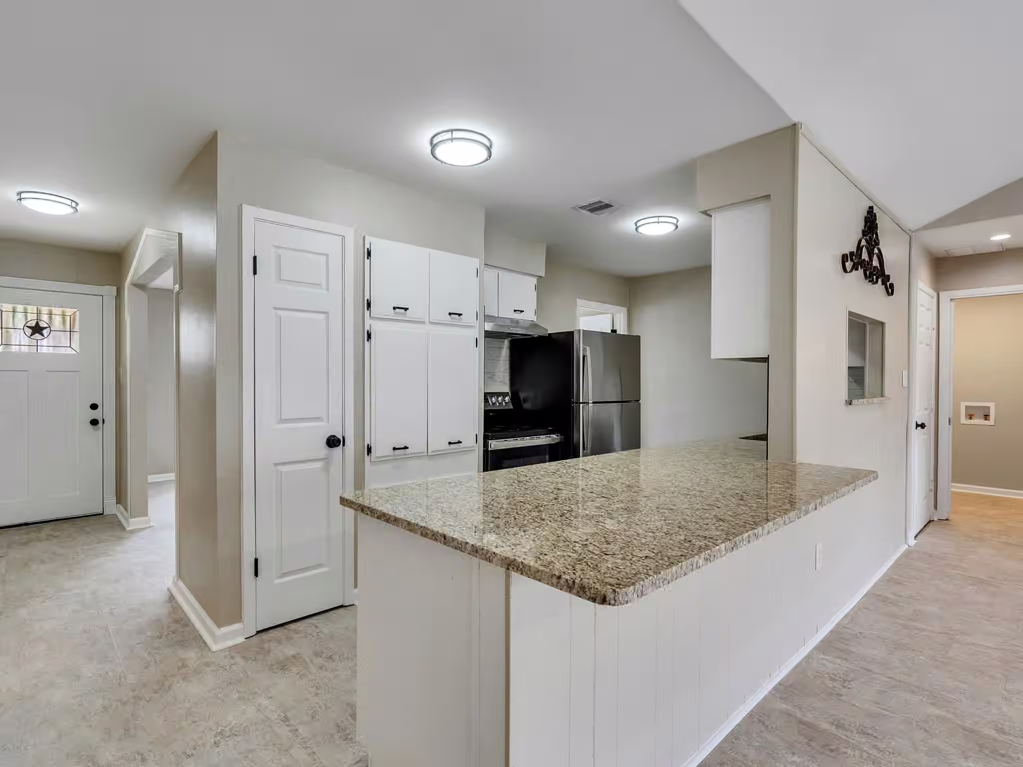 Photo 7 of 11010 Whittingham Lane, Houston, TX