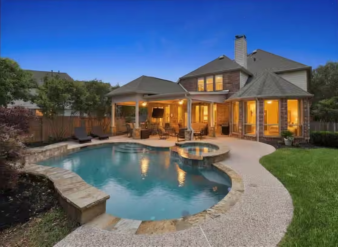 Photo 3 of 12118 N Founders Shore Drive, Cypress, TX