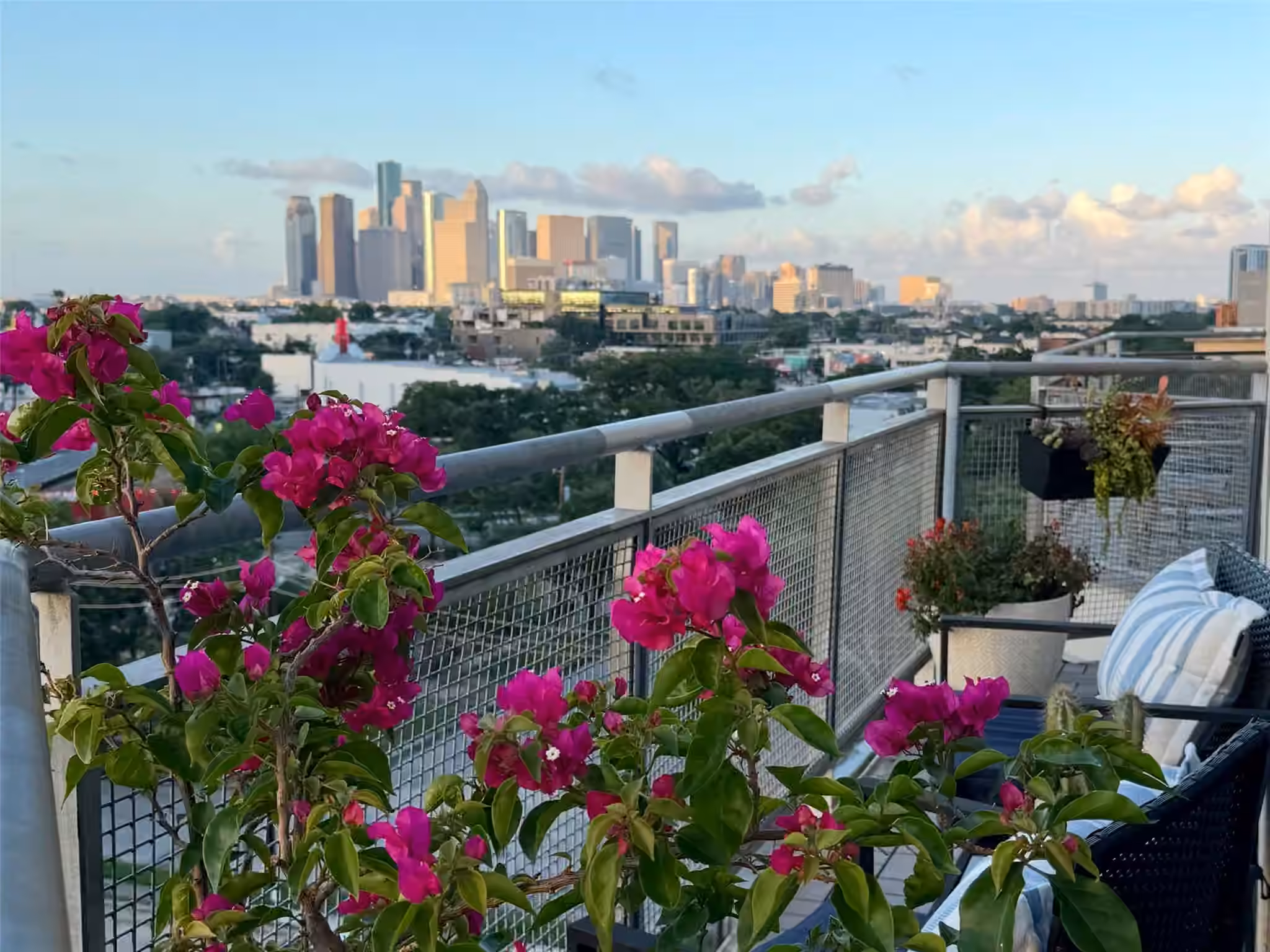 Photo of 3311 Yupon Street 606, Houston, TX