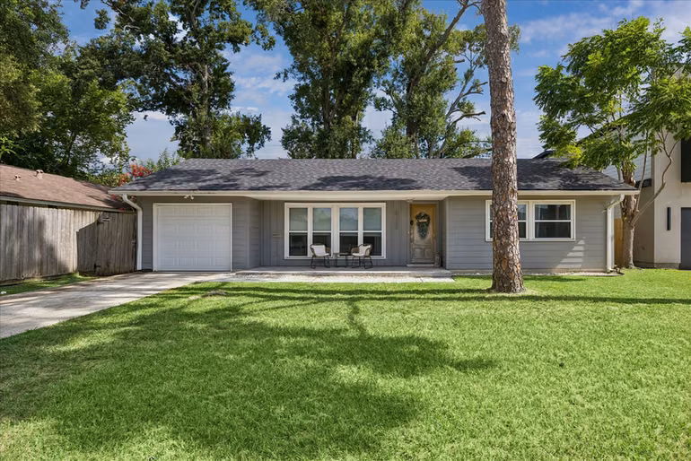 Photo of 8106 Montridge Drive, Houston, TX
