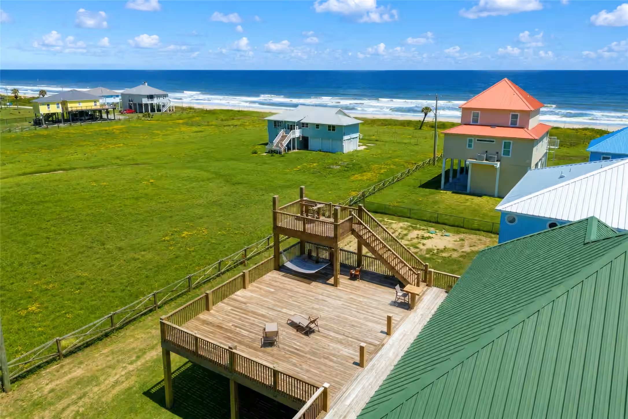 Photo 4 of 970 Bolivar Dunes Boulevard, Gilchrist, TX