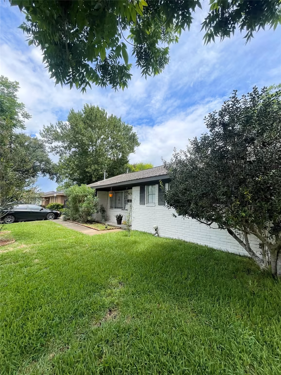 Photo 4 of 4118 Ebbtide Drive, Houston, TX