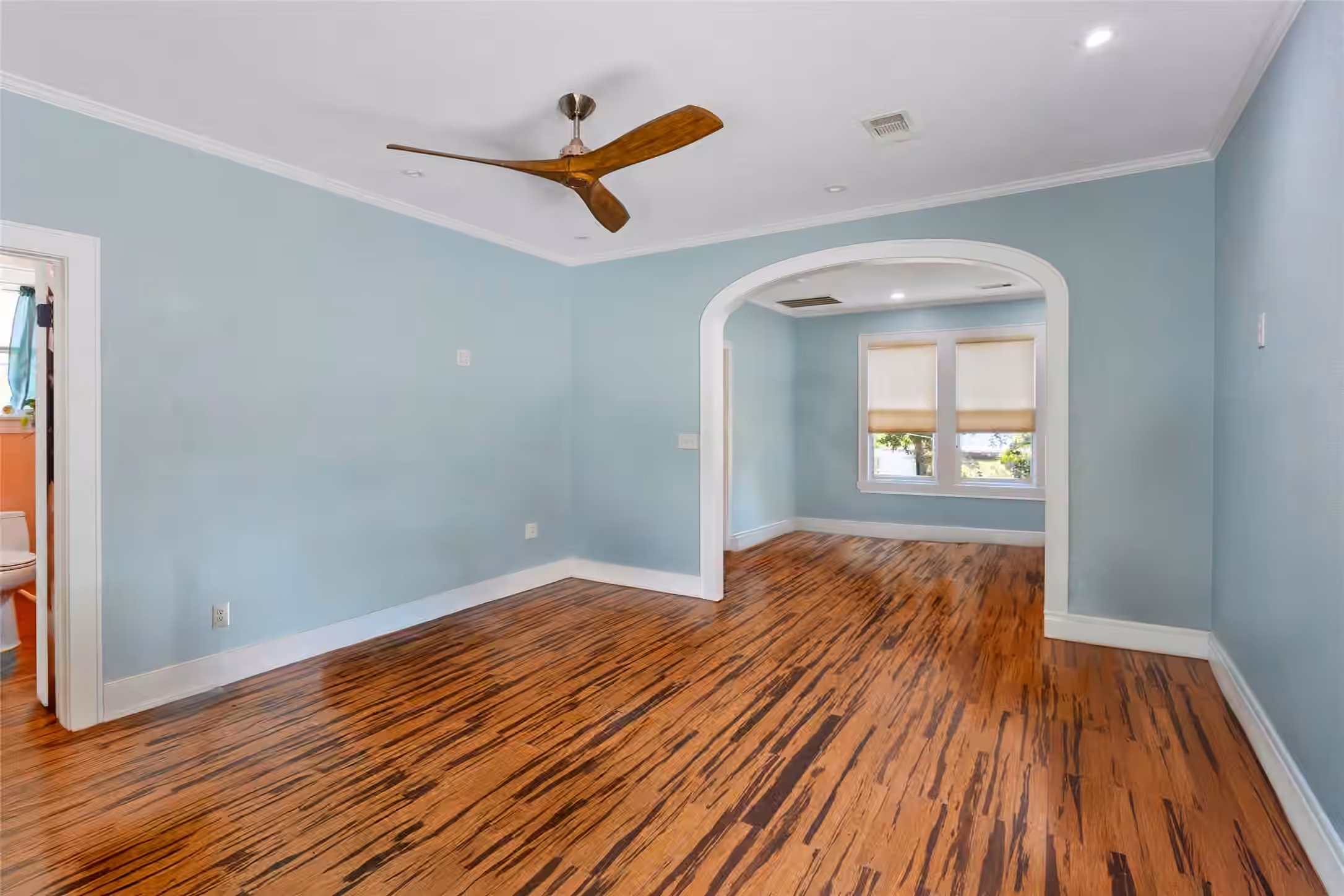 Photo 3 of 2616 45th Street, Galveston, TX