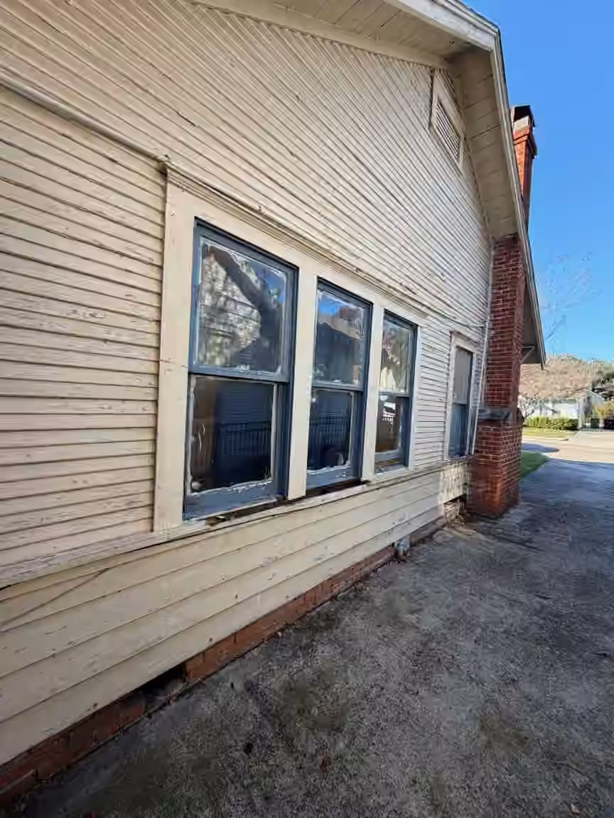 Photo 2 of 1120 E 14th Street, Houston, TX