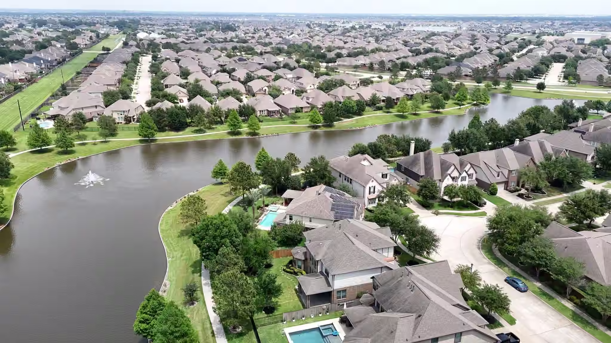 Photo 6 of 10135 Blanchard Park Lane, Cypress, TX