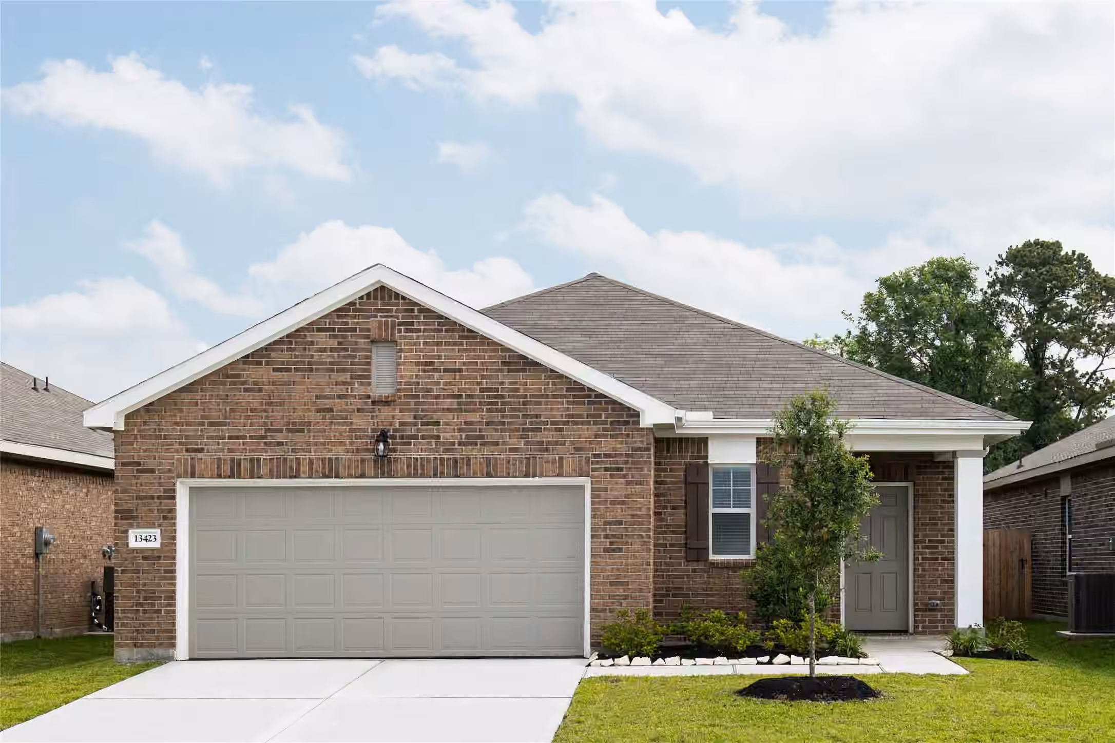 Photo of 2210 Blue Mariner Path, Dickinson, TX 77539