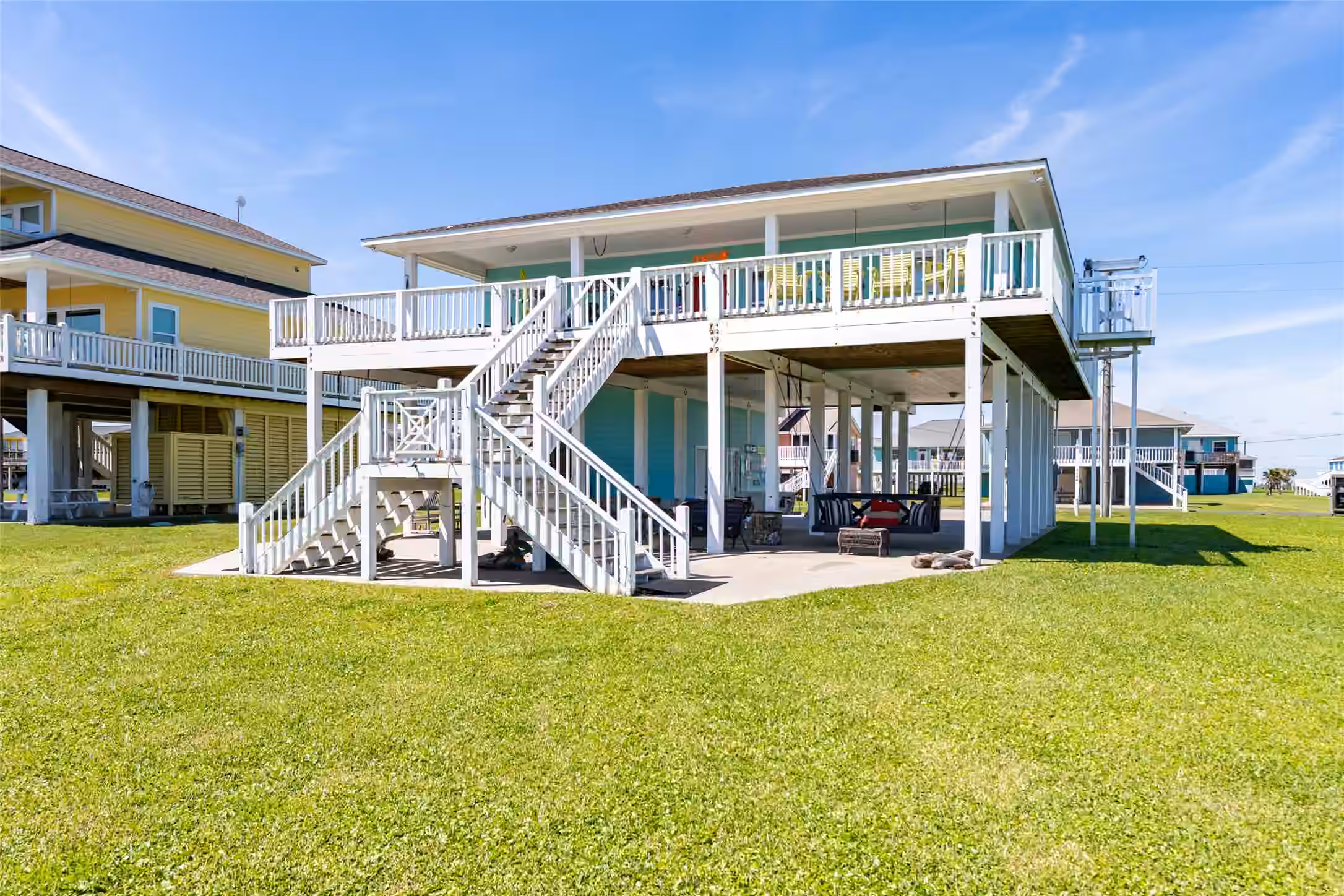 Photo 3 of 3174 Sea Castle Drive, Crystal Beach, TX