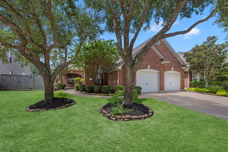 Photo of 2730 Driftwood Drive, Manvel, TX 77578