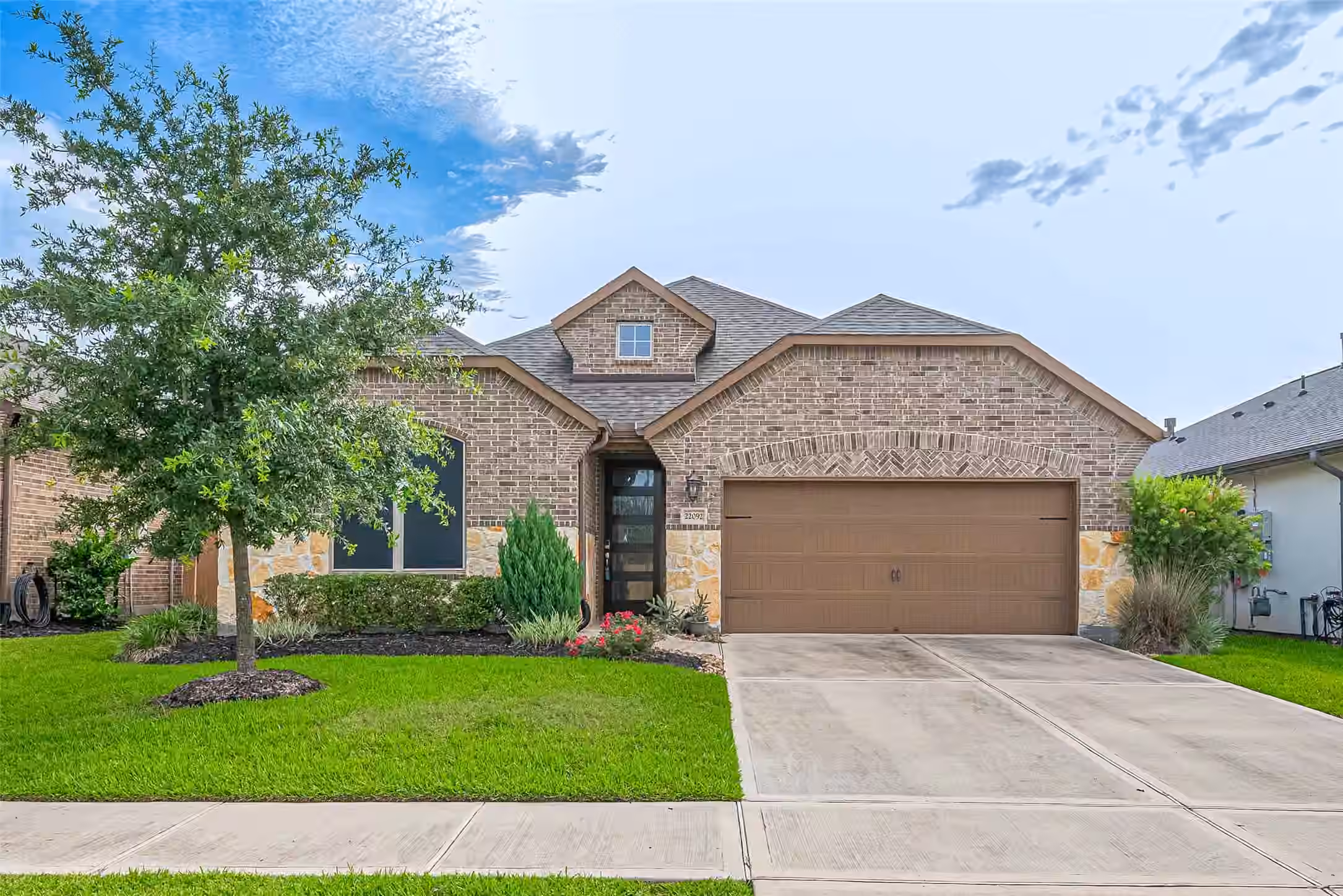 Photo of 22092 Volante Drive, Spring, TX 77386