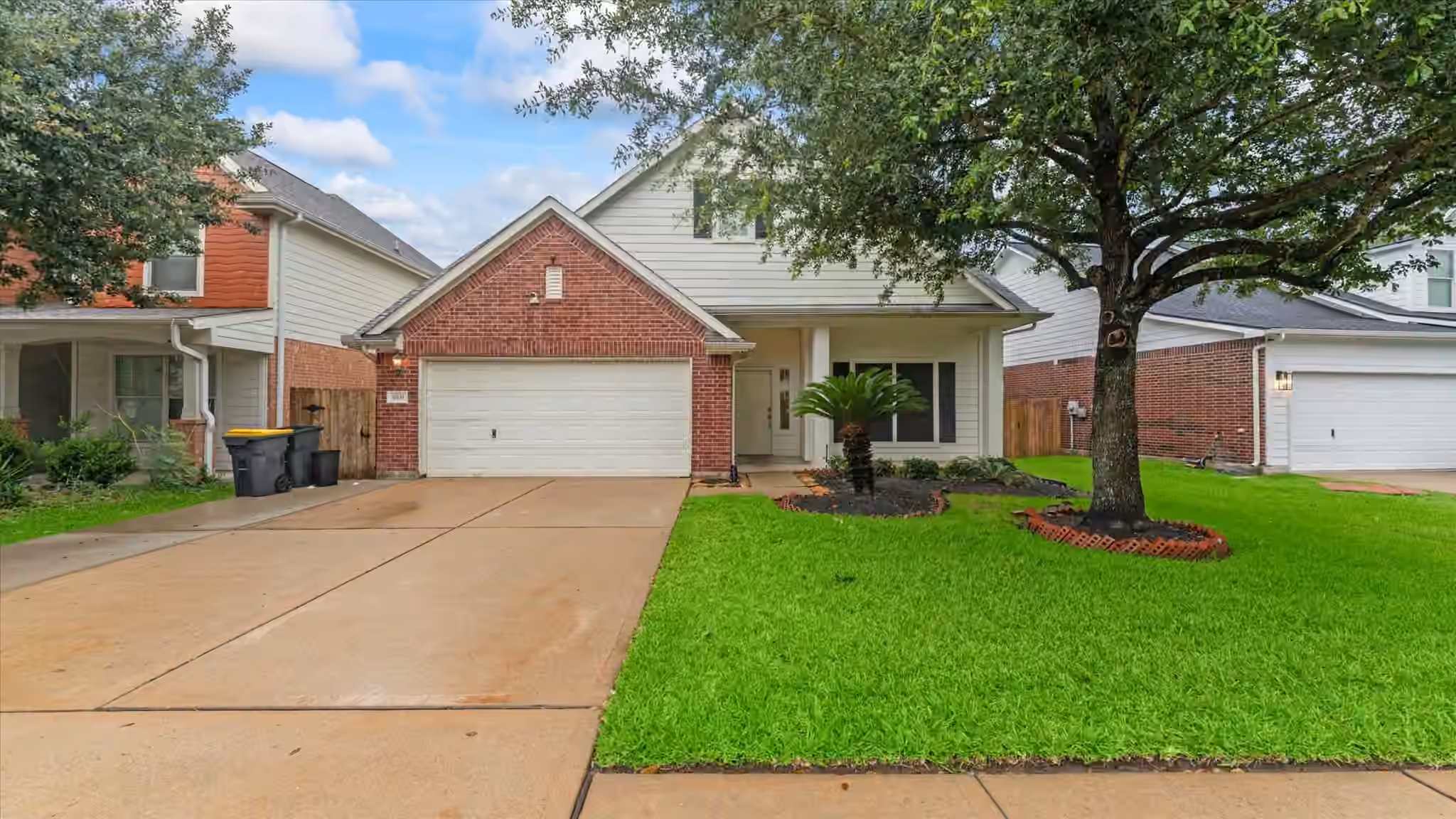 Photo 2 of 4931 Trailing Clover Court, Houston, TX