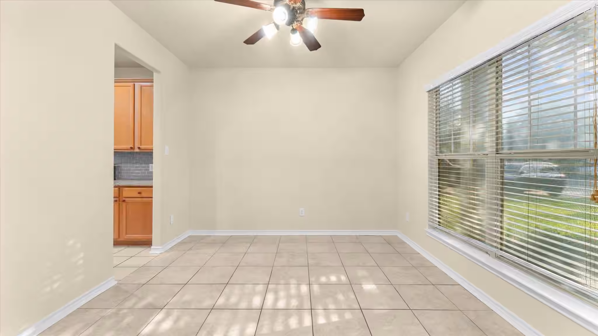 Photo 5 of 4931 Trailing Clover Court, Houston, TX