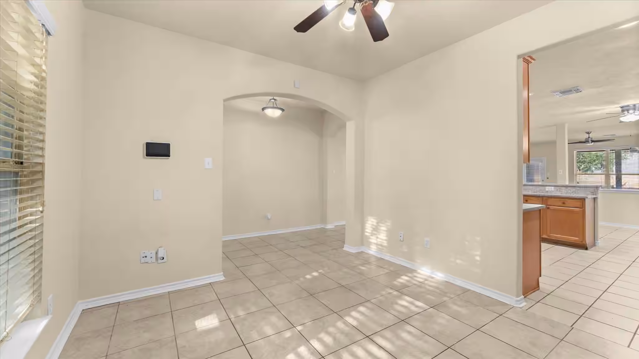Photo 6 of 4931 Trailing Clover Court, Houston, TX
