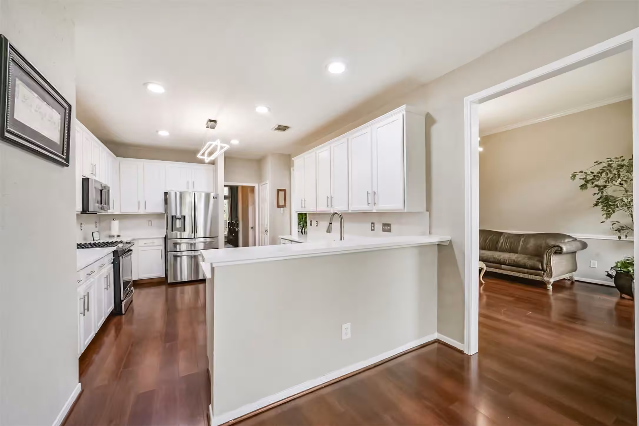 Photo 6 of 727 Merrimac Ridge Lane, Spring, TX