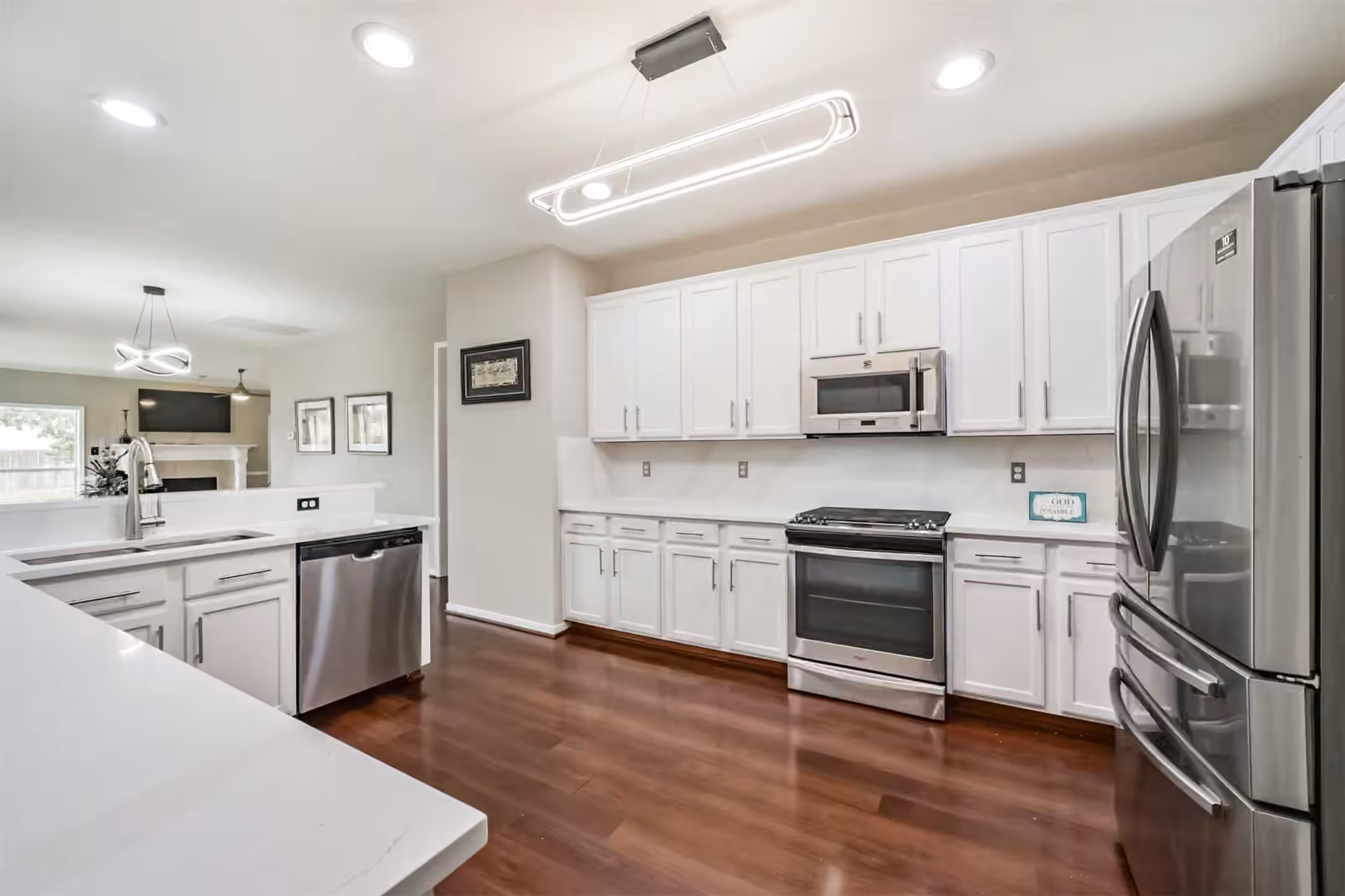 Photo 7 of 727 Merrimac Ridge Lane, Spring, TX