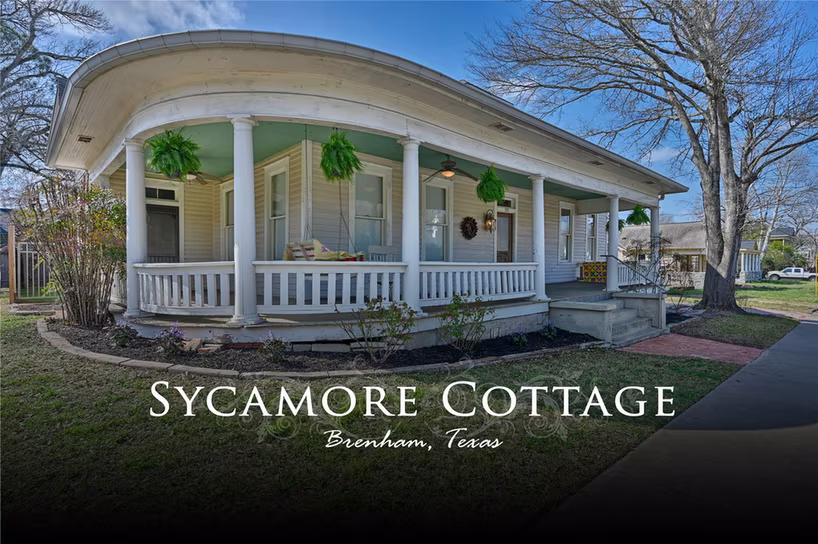 Photo of 303 Ross Street, Brenham, TX