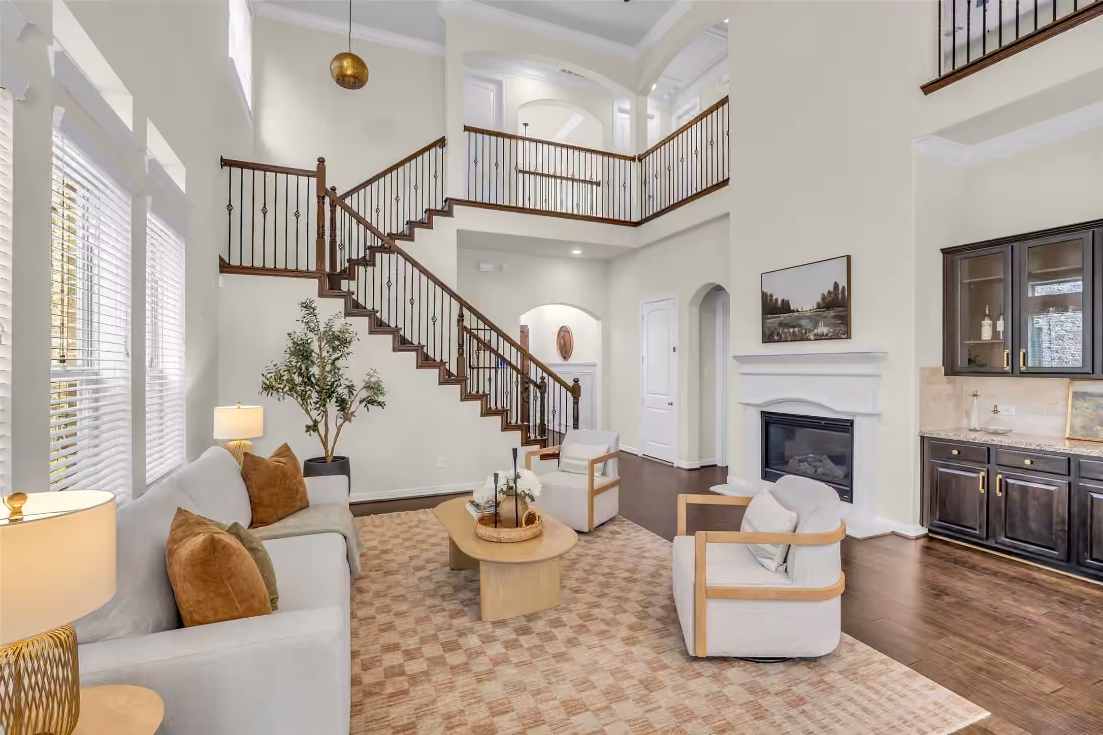 Photo 3 of 2105 Westbourne Park Drive, Houston, TX