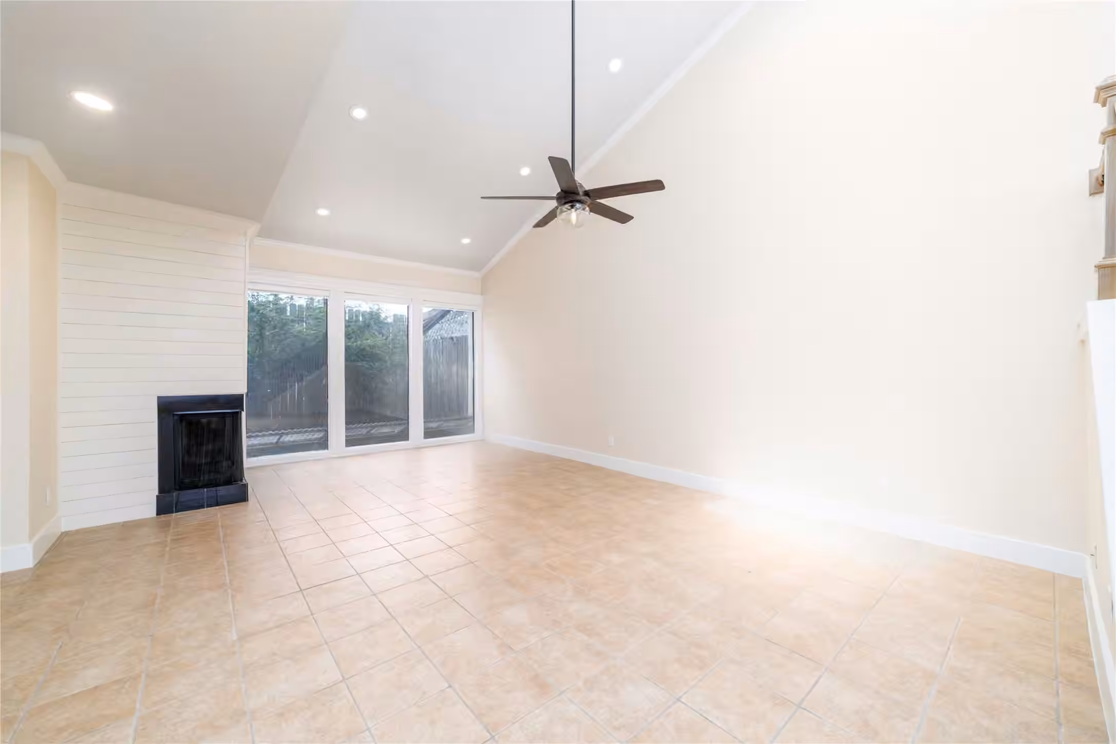 Photo 5 of 1836 Augusta Drive 4, Houston, TX