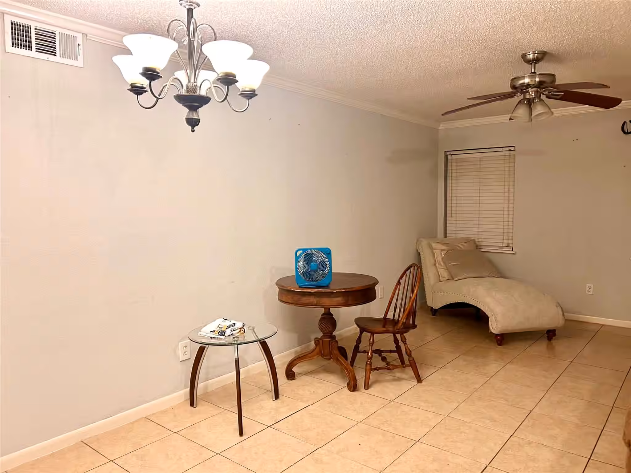Photo 2 of 11643 Chimney Rock Road B, Houston, TX
