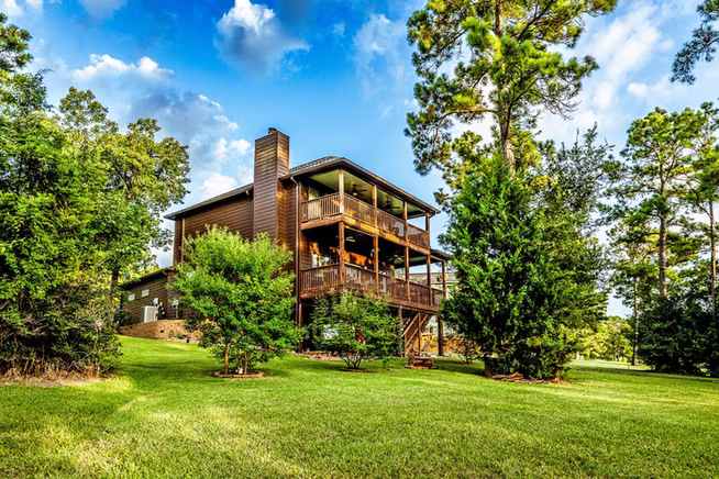 Photo 4 of 48 Hillsborough Drive, Huntsville, TX