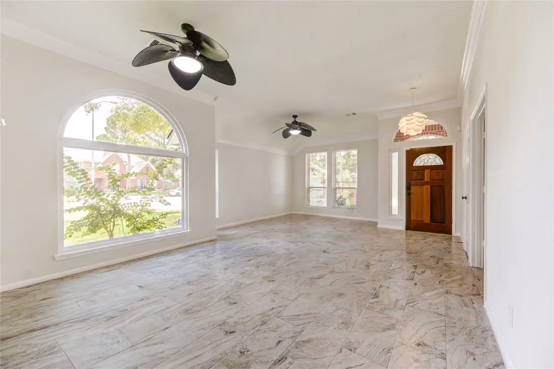 Photo 5 of 15831 Laurel Cove Cove, Tomball, TX