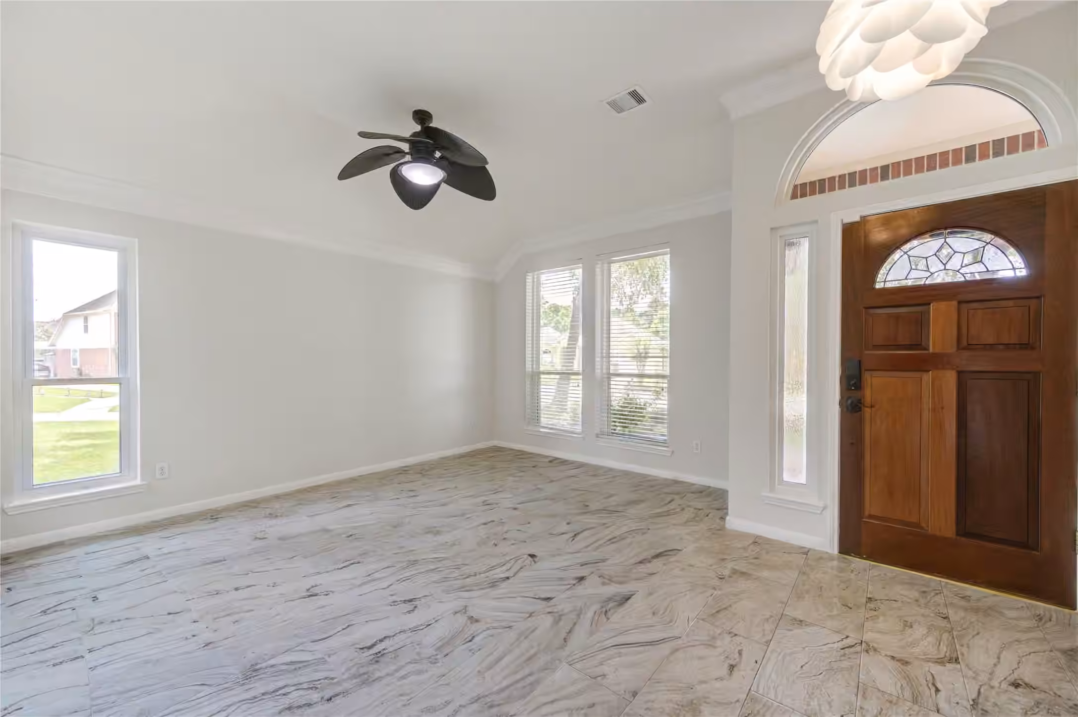Photo 6 of 15831 Laurel Cove Cove, Tomball, TX