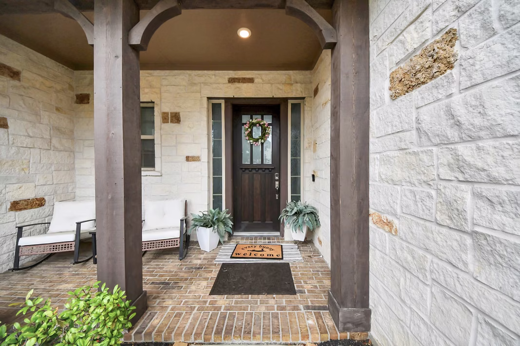 Photo 4 of 14926 Dogwood View Lane, Cypress, TX