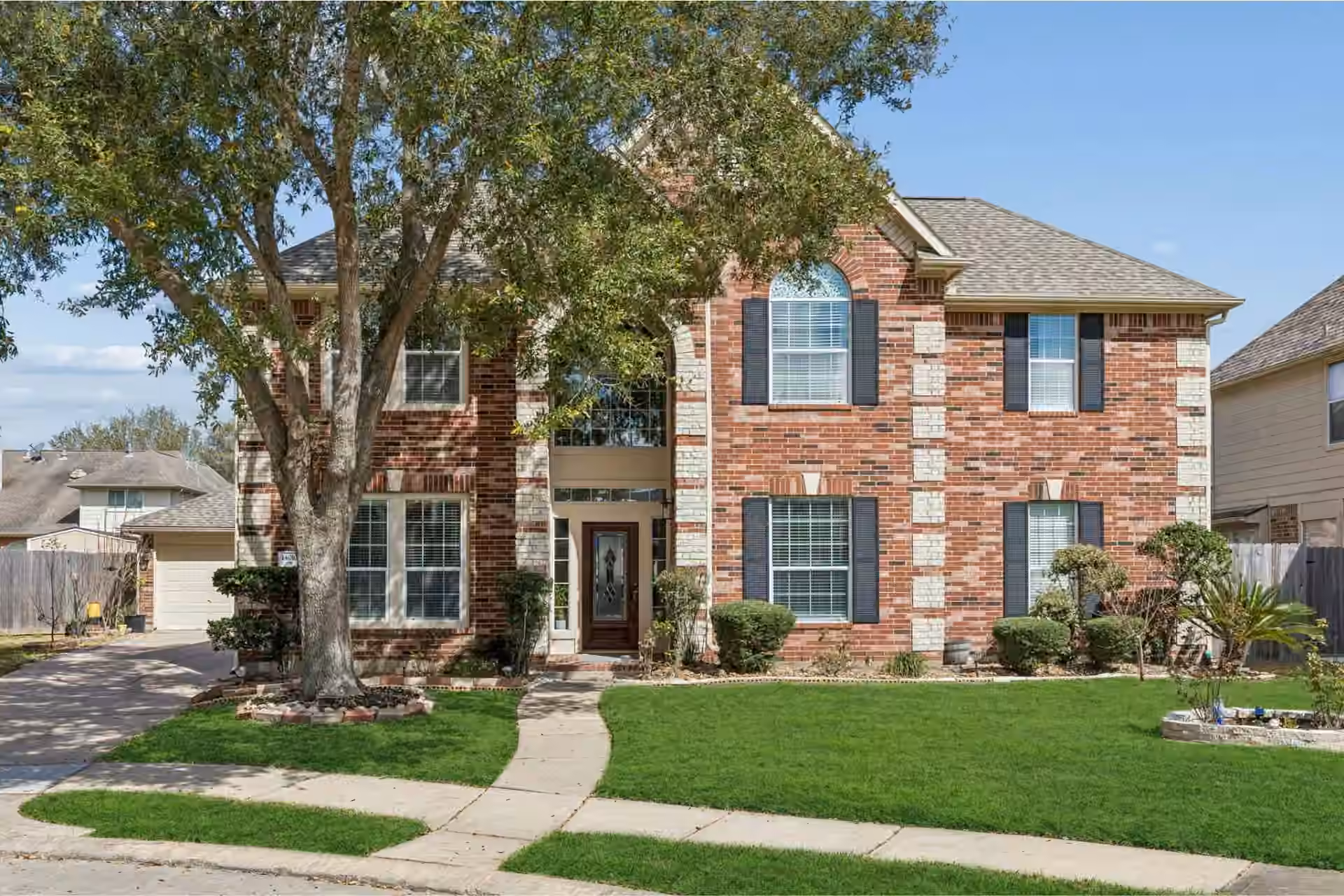 Photo 2 of 14010 Sea Myrtle Lane, Sugar Land, TX