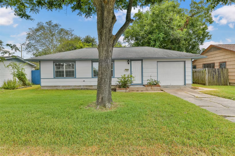 Photo of 1114 Valerie Avenue, Pasadena, TX 77502