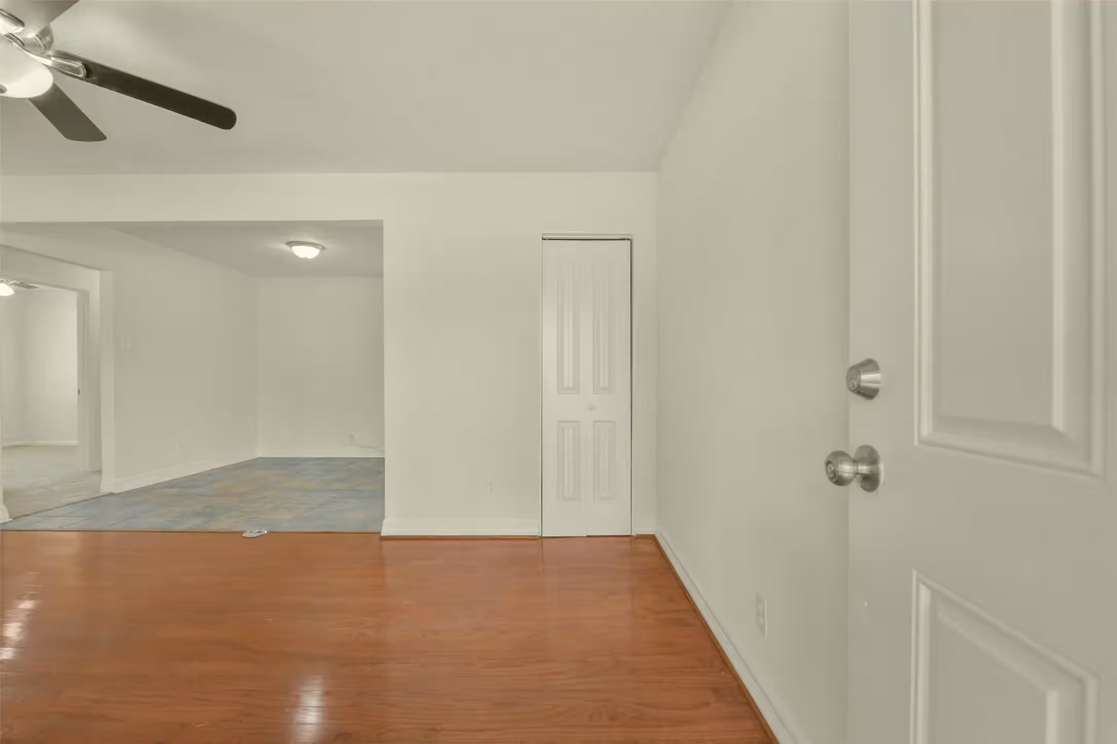 Photo 3 of 1114 Valerie Avenue, Pasadena, TX