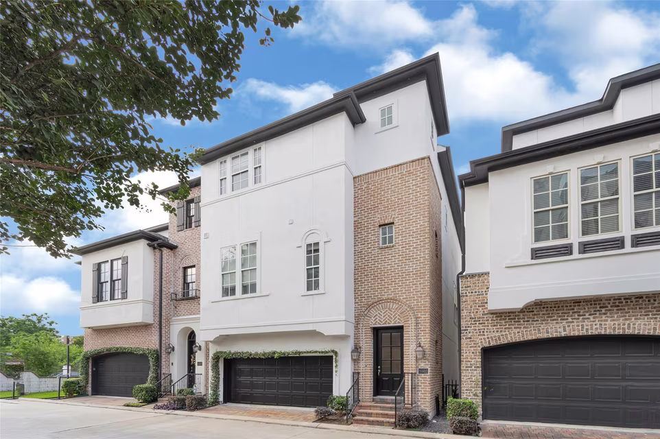 Photo 2 of 5605 Cohn Meadow Lane, Houston, TX
