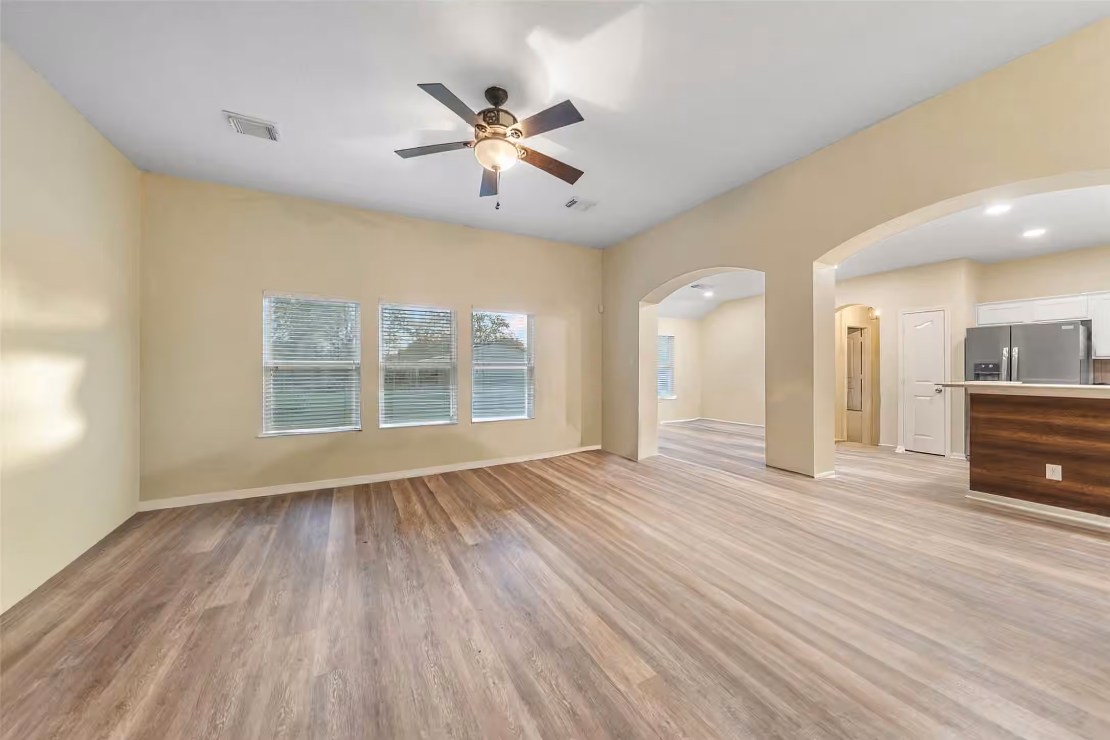 Photo 6 of 118 Pin Oak Lane, Hempstead, TX