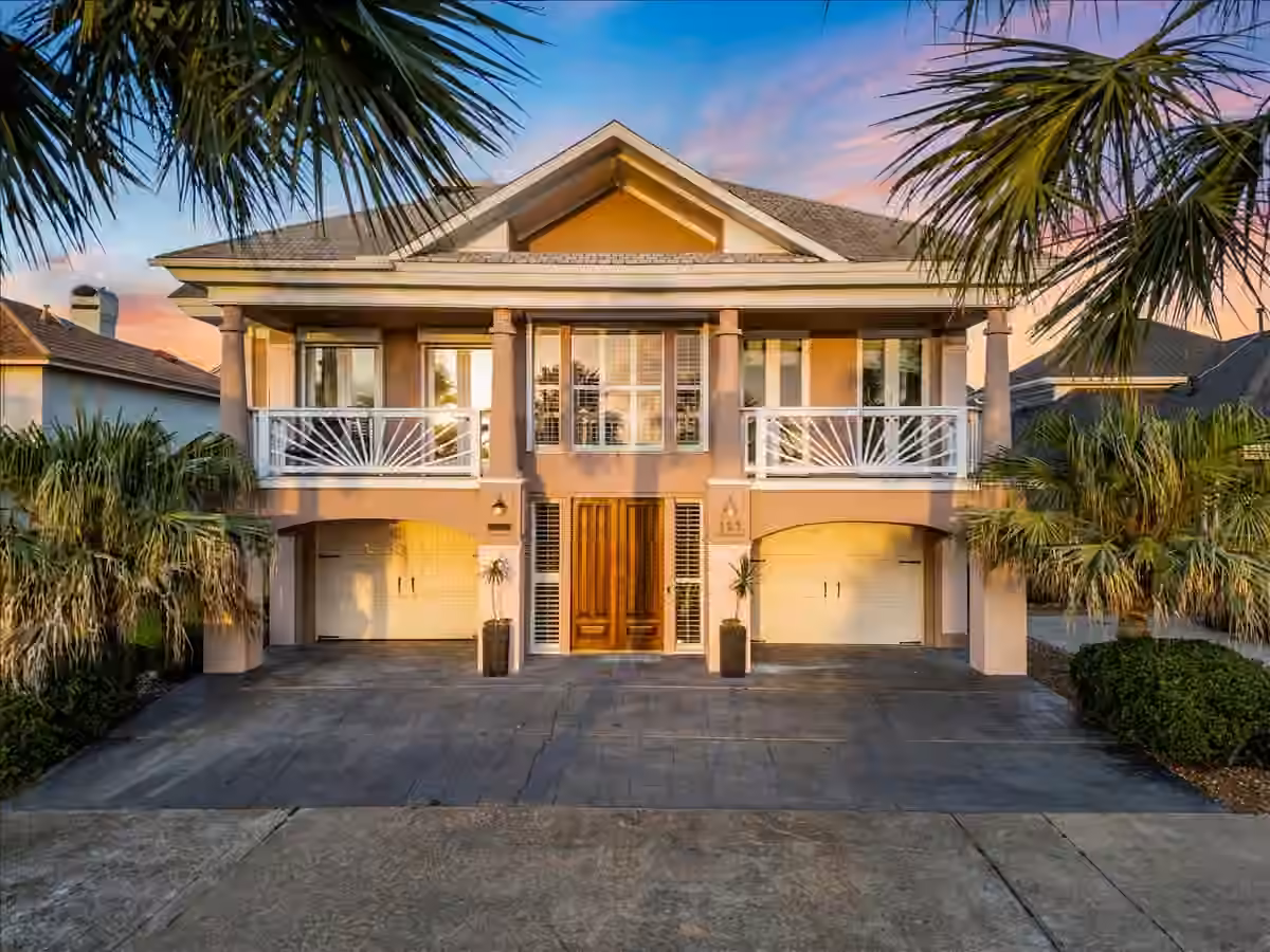 Photo of 123 Port Street, San Leon, TX