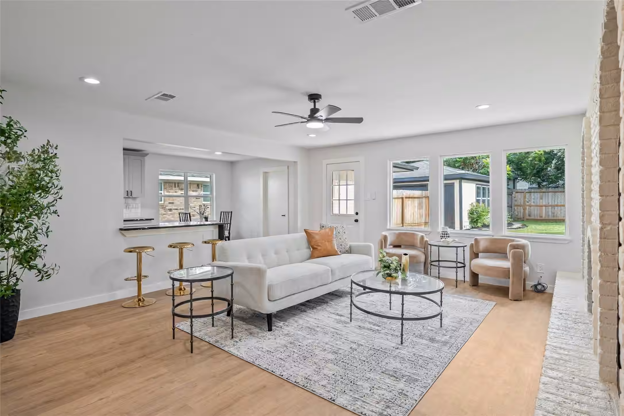 Photo of 6114 Valkeith Drive, Houston, TX 77096