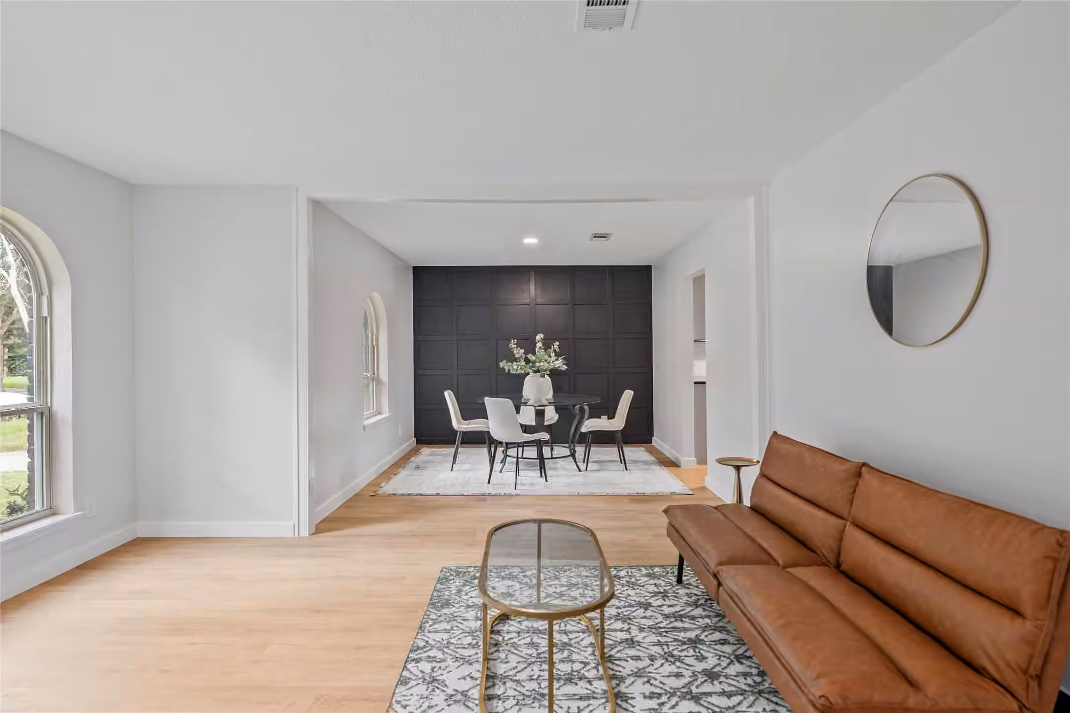 Photo 5 of 6114 Valkeith Drive, Houston, TX