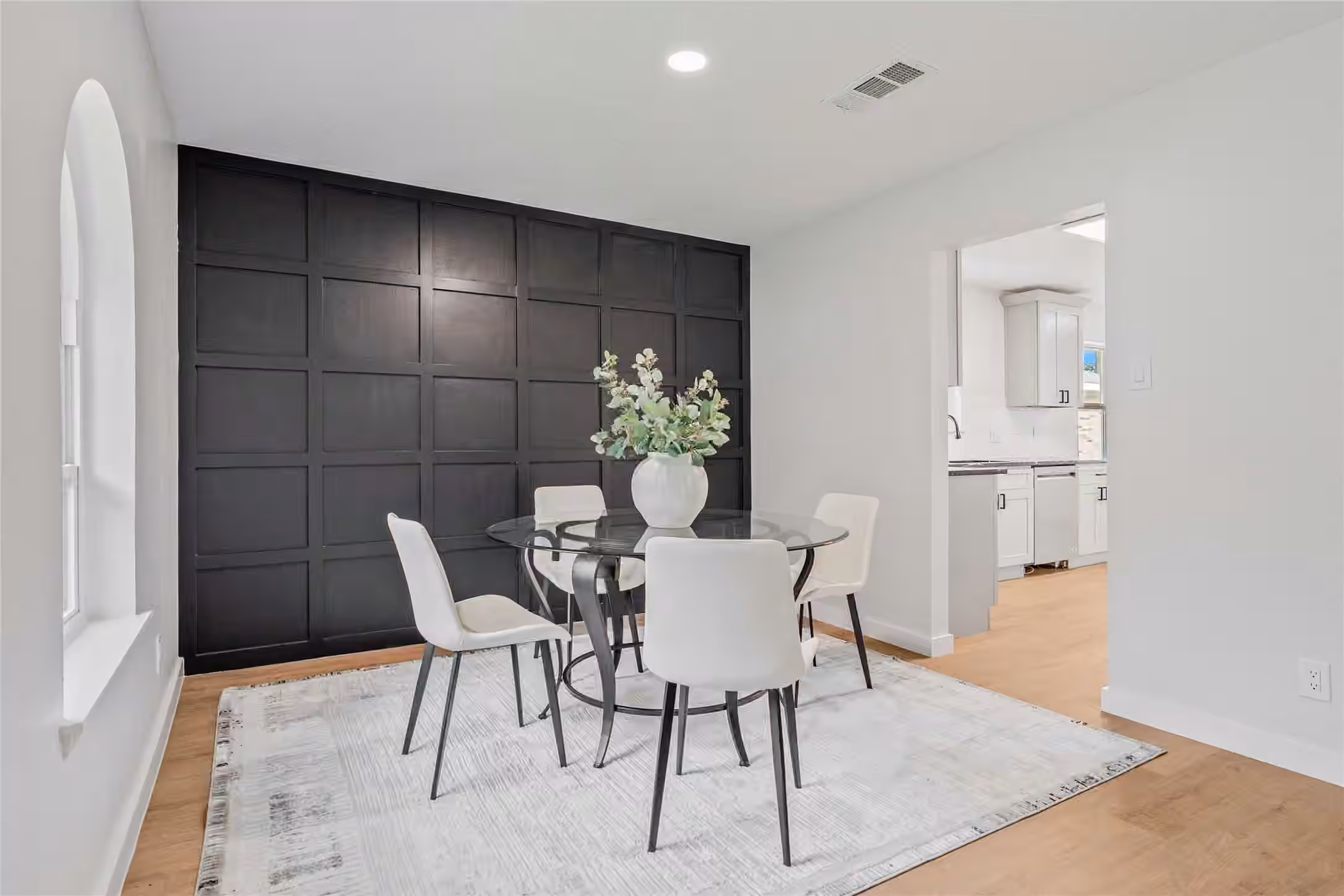 Photo 7 of 6114 Valkeith Drive, Houston, TX