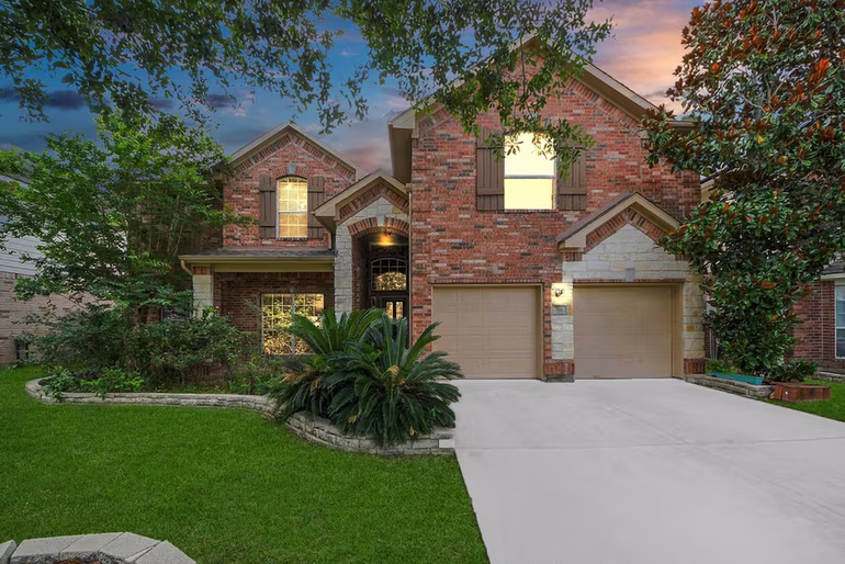 Photo 2 of 706 River Delta Lane, Rosenberg, TX