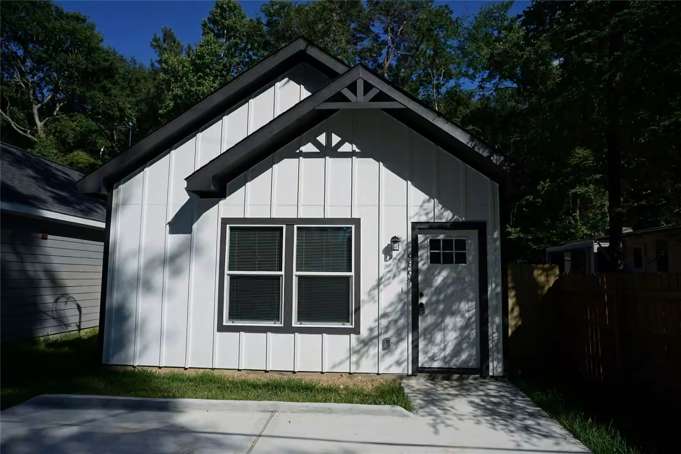 Photo of 9998 Calendar Street, Willis, TX 77318