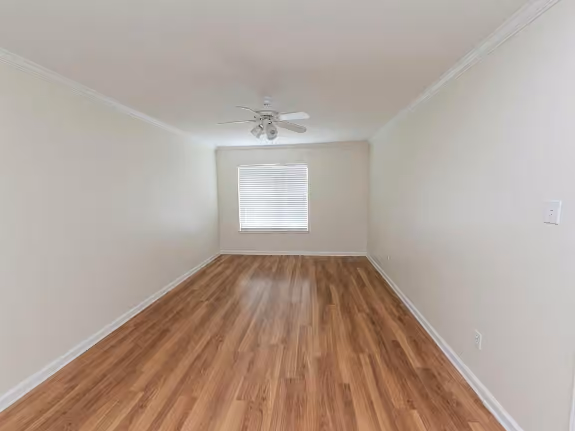 Photo 6 of 2250 Bering Drive 68, Houston, TX