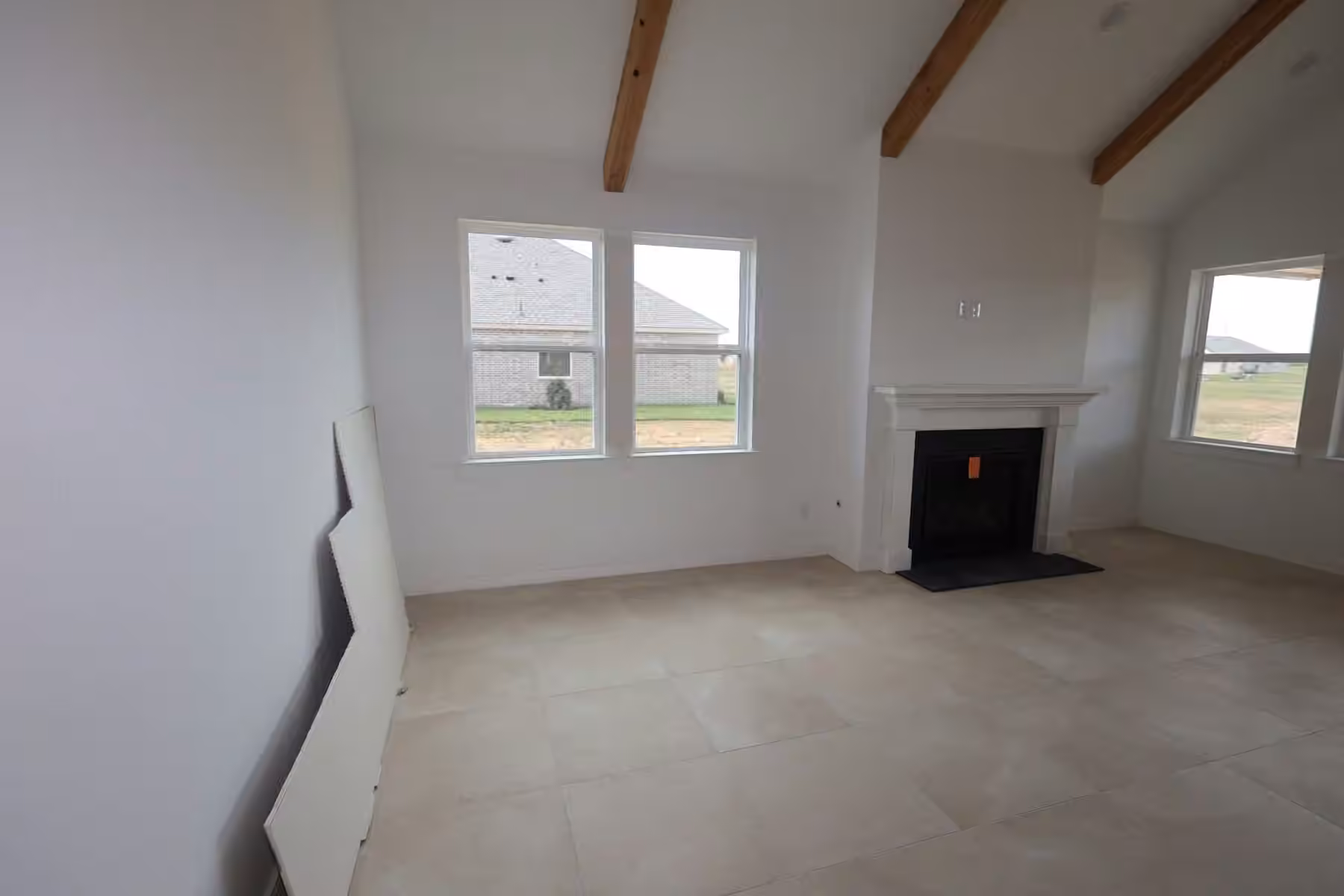 Photo 6 of 216 Dunovant Drive, Sealy, TX