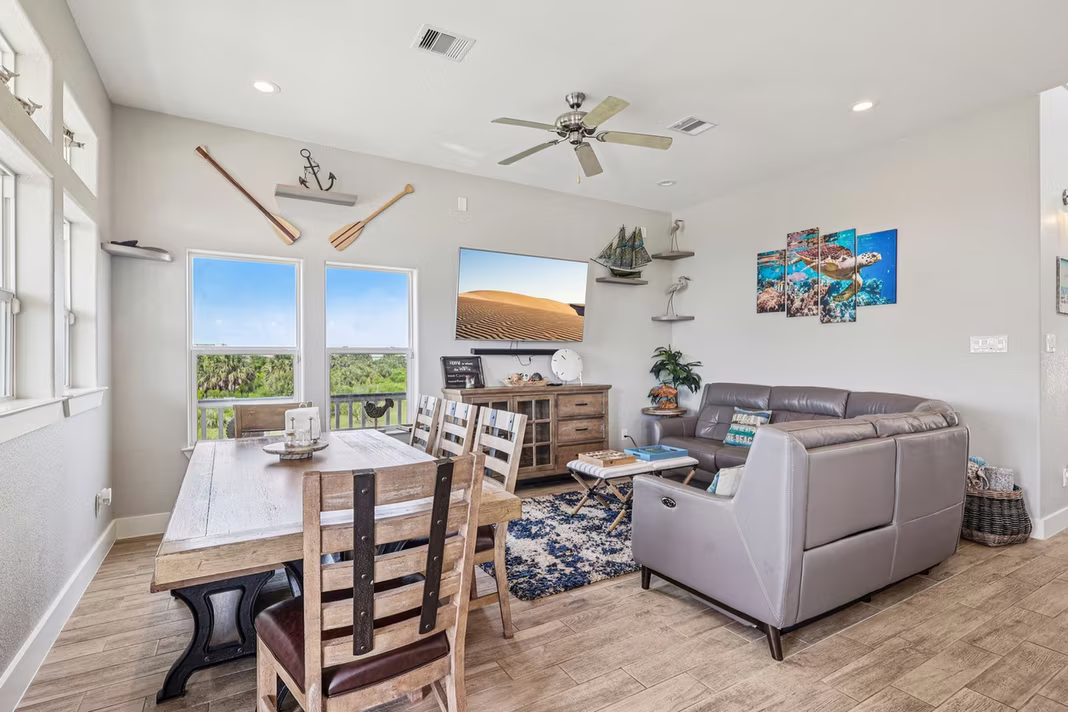 Photo 4 of 22212 Cantina Drive, Galveston, TX