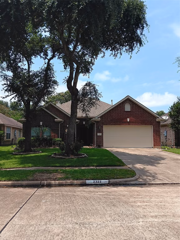 Photo of 2322 Standing Oak Lane, Richmond, TX