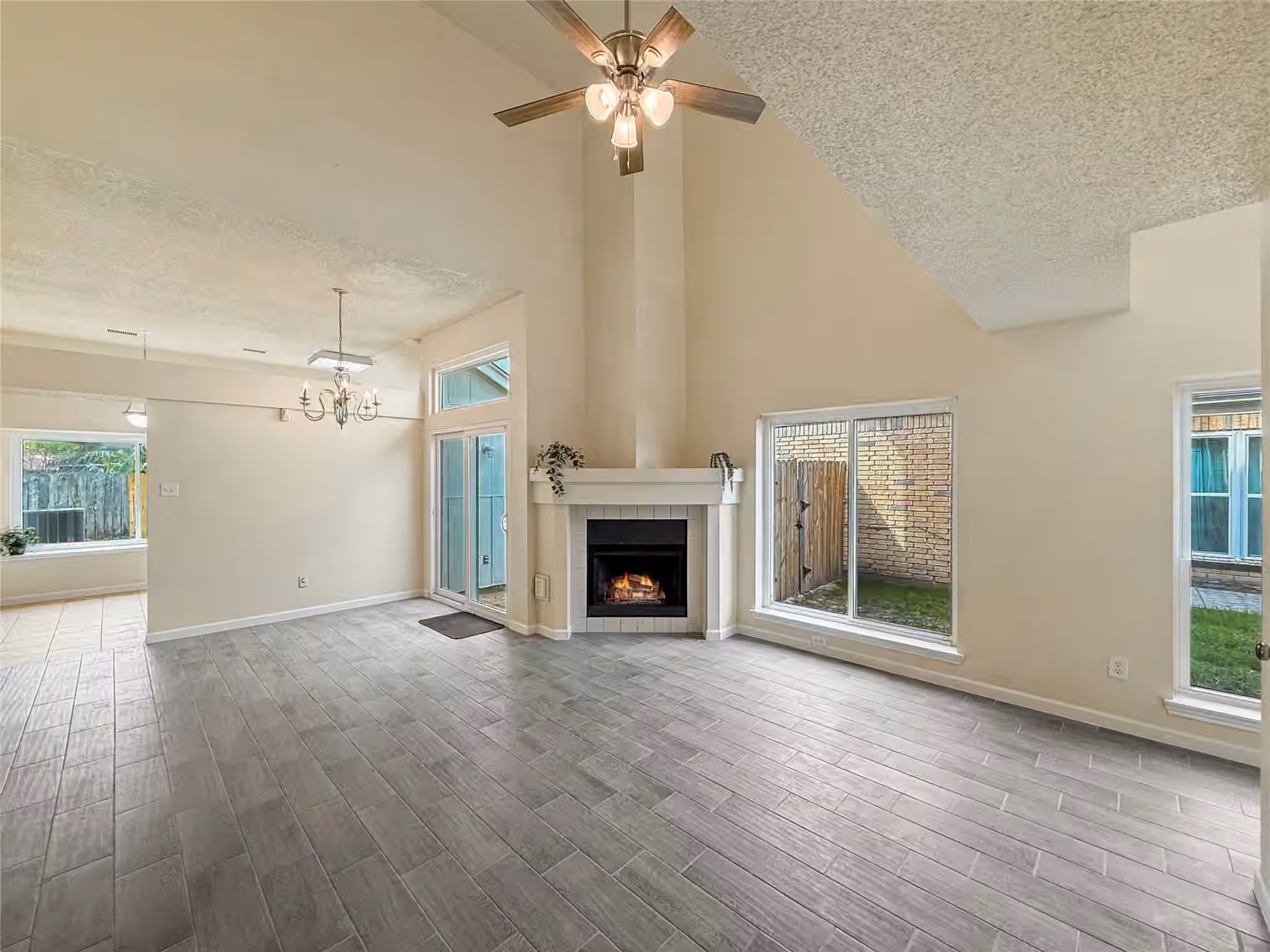 Photo 7 of 13635 Repa Lane, Houston, TX