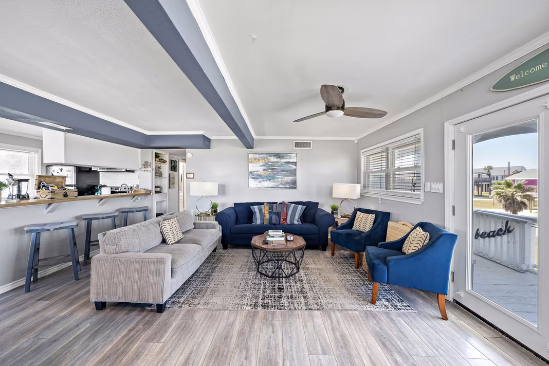 Photo 3 of 305 Ocean Boulevard, Freeport, TX