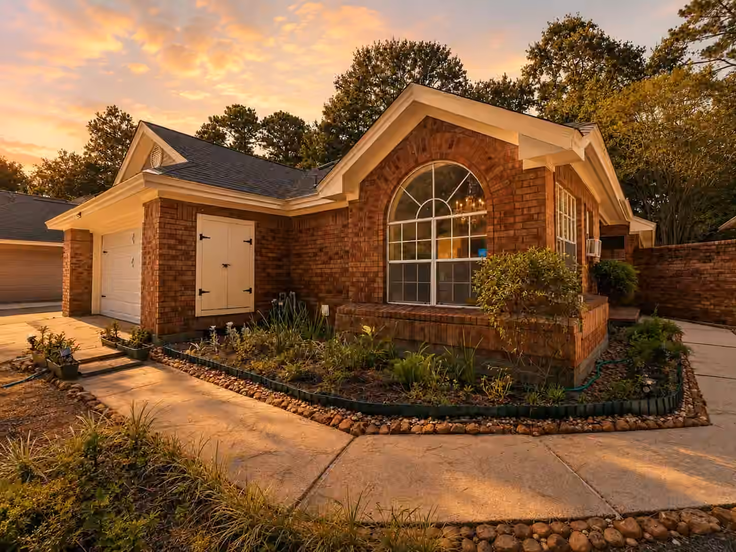 Photo of 26 Cedar Chase Place, The Woodlands, TX